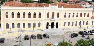 DCE da UVA comunica que foi adiado debate com prefeituráveis