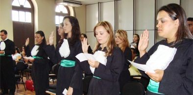 Solenidade de Outorga de Grau Especial reúne concludentes de Enfermagem e Zootecnia
