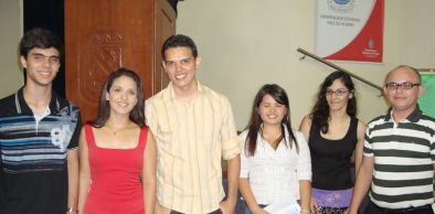 Nova diretoria assume CA de Direito e reativa entidade estudantil.