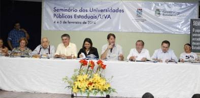 Governador Cid Gomes participa do seminário da UVA