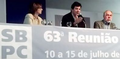PIBID é um dos programas mais relevantes à educação básica atualmente, diz ministro.