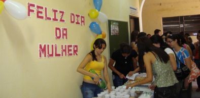 CCAB faz homenagem às mulheres