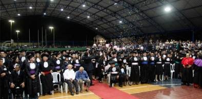 UVA realiza outorga de grau para 405 formandos