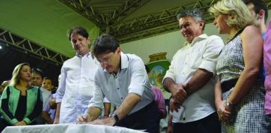 Governador autoriza construção do Restaurante Universitário da UVA