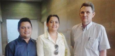 Reitora da UVA participa de reunião sobre Restaurante Universitário