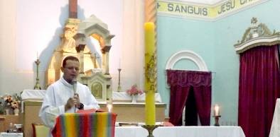 Celebração de missa em sufrágio do professor Evaristo Linhares