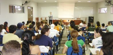 PROGRAD divulga edital para seleção de professores colaboradores da UVA