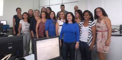 Sistema de Bibliotecas da UVA realiza treinamento sobre catalogação