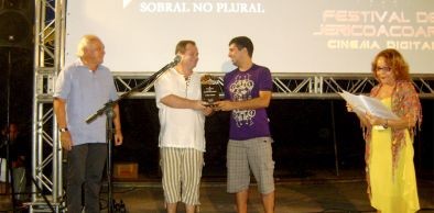 Documentário de professores da UVA encerra Festival de Cinema de Jericoacoara