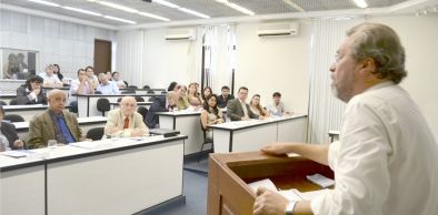 UVA realiza concurso para habilitação à Livre Docência 