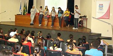 Pedagogia recepciona calouros no campus da Betânia