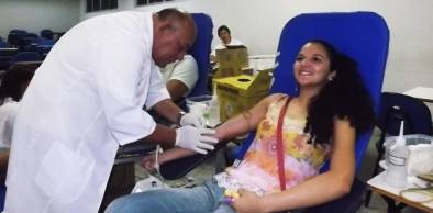 Trote solidário da UVA tem campanha de doação de sangue