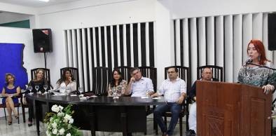 Escritora Inez Figueiredo lança livro no Memorial da Educação Superior de Sobral