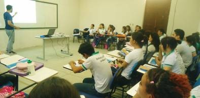 Projeto Escola na Universidade tem participação de 1.300 alunos