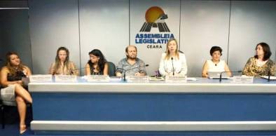 Assembleia debate sobre formação dos docentes do ensino superior