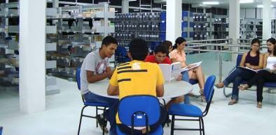 UVA inicia IX Semana do Livro e da Biblioteca