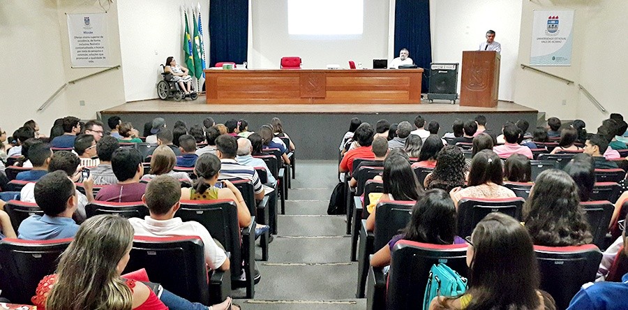 UVA e SEFAZ promovem atividades com servidores e estudantes sobre Educação e Cidadania Fiscal no campus da Betânia