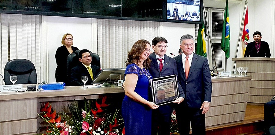 Reitor da UVA recebe Título de Cidadão Sobralense