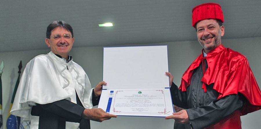 Conselho Universitário outorga Título de Doutor Honoris Causa da UVA a Ivo Ferreira Gomes