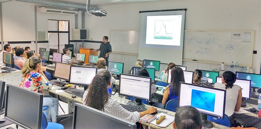 Mestrado em Zootecnia da UVA promove curso sobre uso da espectroscopia de reflectância no infravermelho próximo (NIRS)
