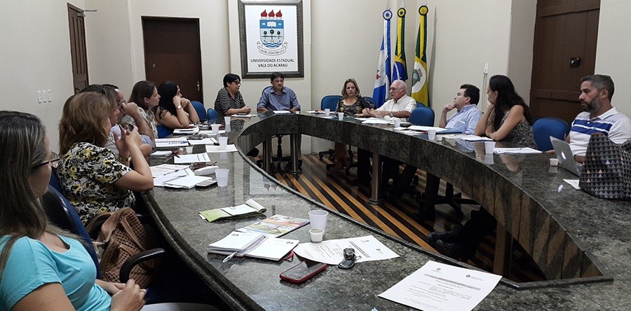 Reunião na Reitoria discute encaminhamentos para Seleção Pública de Professor Substituto da UVA