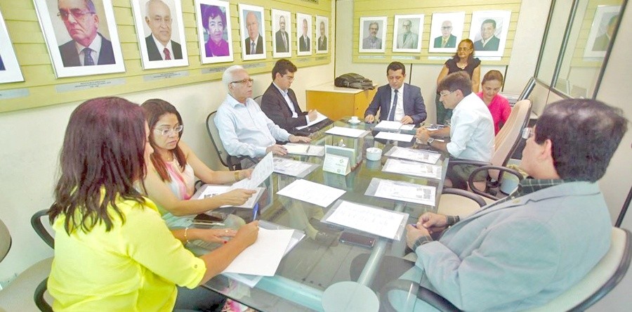 Reitores das Universidades Cearenses elegem novo presidente do CRUC