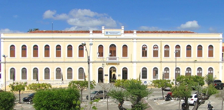 Inscrições para Vestibular 2015.2 da UVA iniciam em 15 de maio