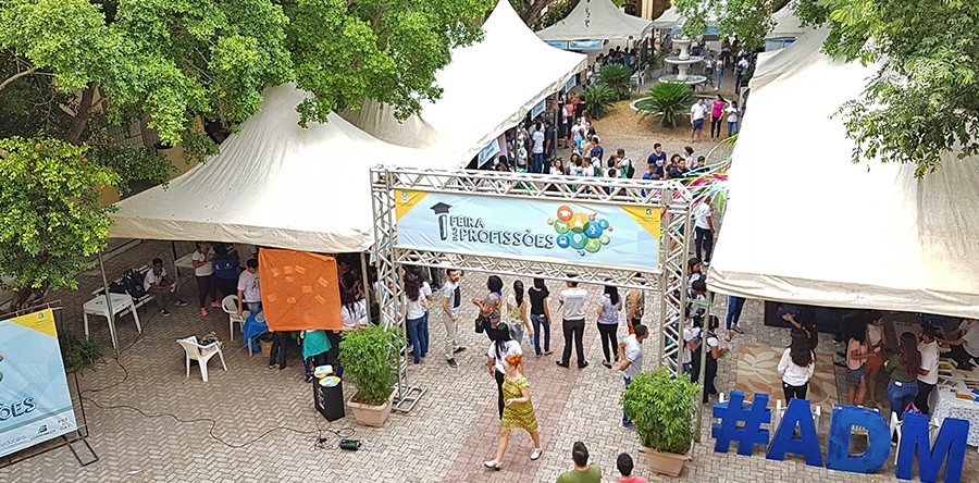 Feira das Profissões da UVA é visitada por mais de 500 alunos do Ensino Médio em um único dia