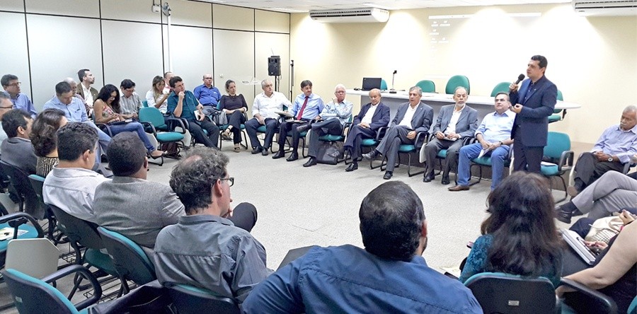 Reitores da UVA, UECE e URCA reúnem-se com parlamentares da bancada cearense no Congresso para pedir apoio às universidades