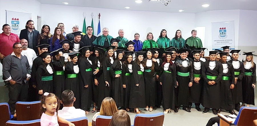 Outorga de Grau a formandos do Curso de Educação Física integra programação comemorativa dos 30 Anos do Curso