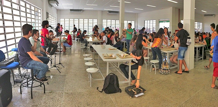 Dia do Estudante na UVA tem programação especial nesta quinta-feira no Restaurante Universitário