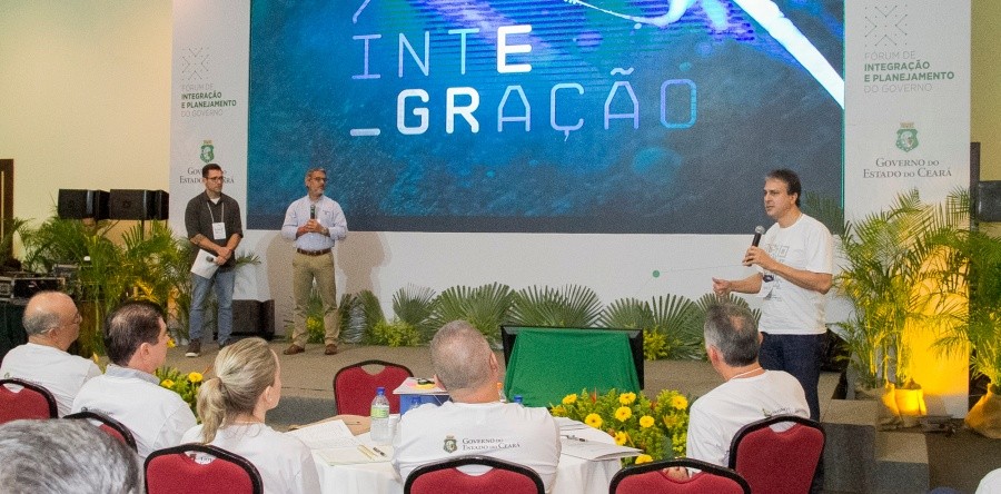Reitor da UVA participa de Fórum de Integração e Planejamento do Governo do Ceará