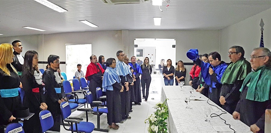 Formandos de dez cursos participam de solenidade especial de Outorga de Grau, no campus da Betânia