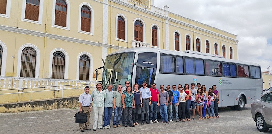 UVA recebe mais um ônibus novo adquirido para a Universidade