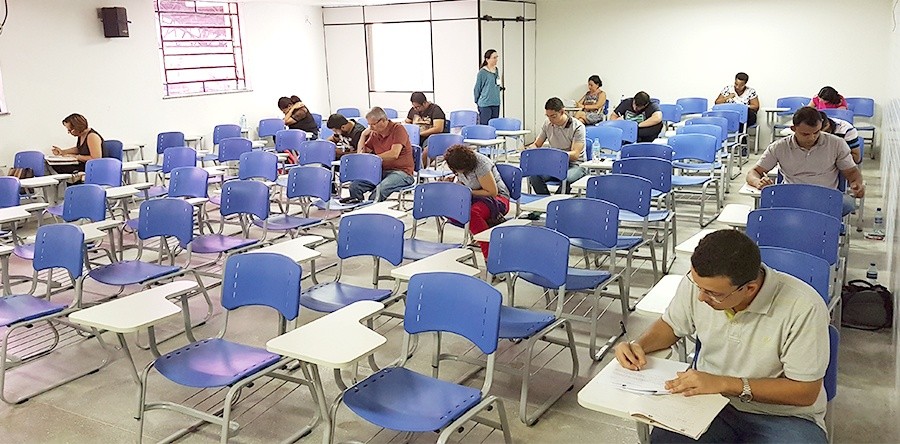 Candidatos fazem prova na 1ª Fase do Concurso Público de Professor Efetivo da UVA, concorrendo a vagas remanescentes do Edital nº12/2016