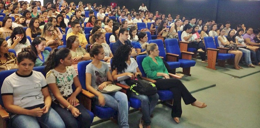 PET GraduaSUS/UVA promove Seminários de integração ensino-serviço-comunidade