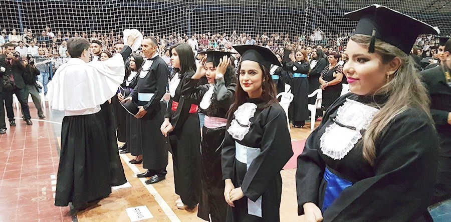 UVA outorga Grau a 390 formandos do Semestre Letivo 2016.2