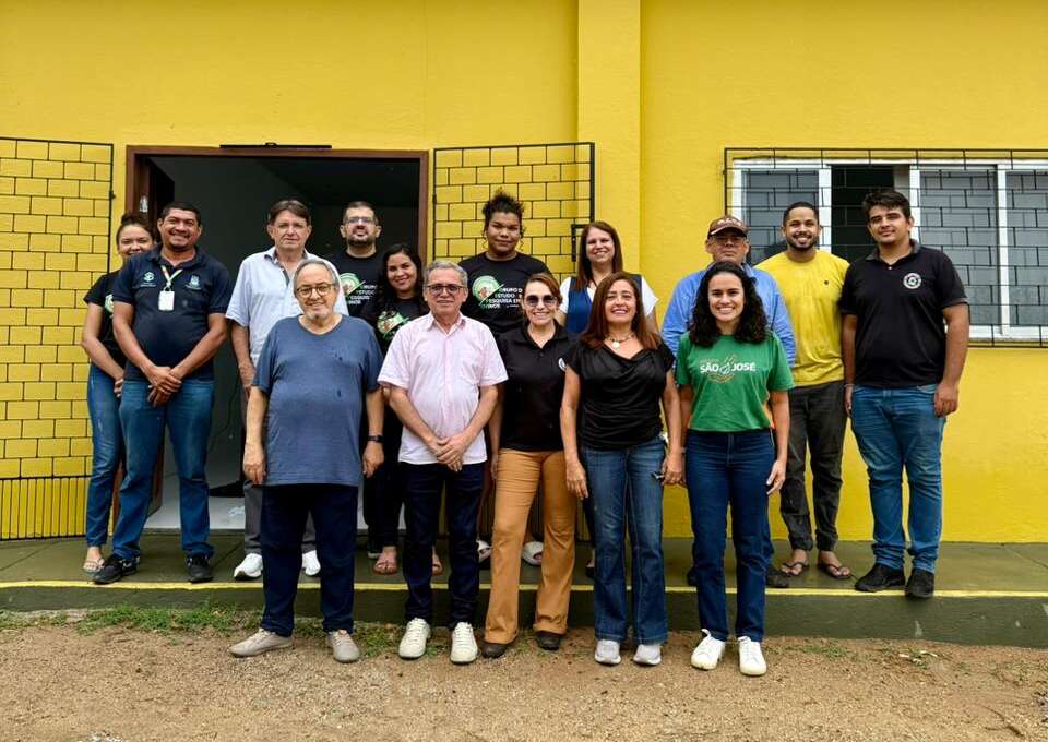 Fazenda Experimental da UVA recebe visita de membros do Projeto São José e avalia possíveis parcerias